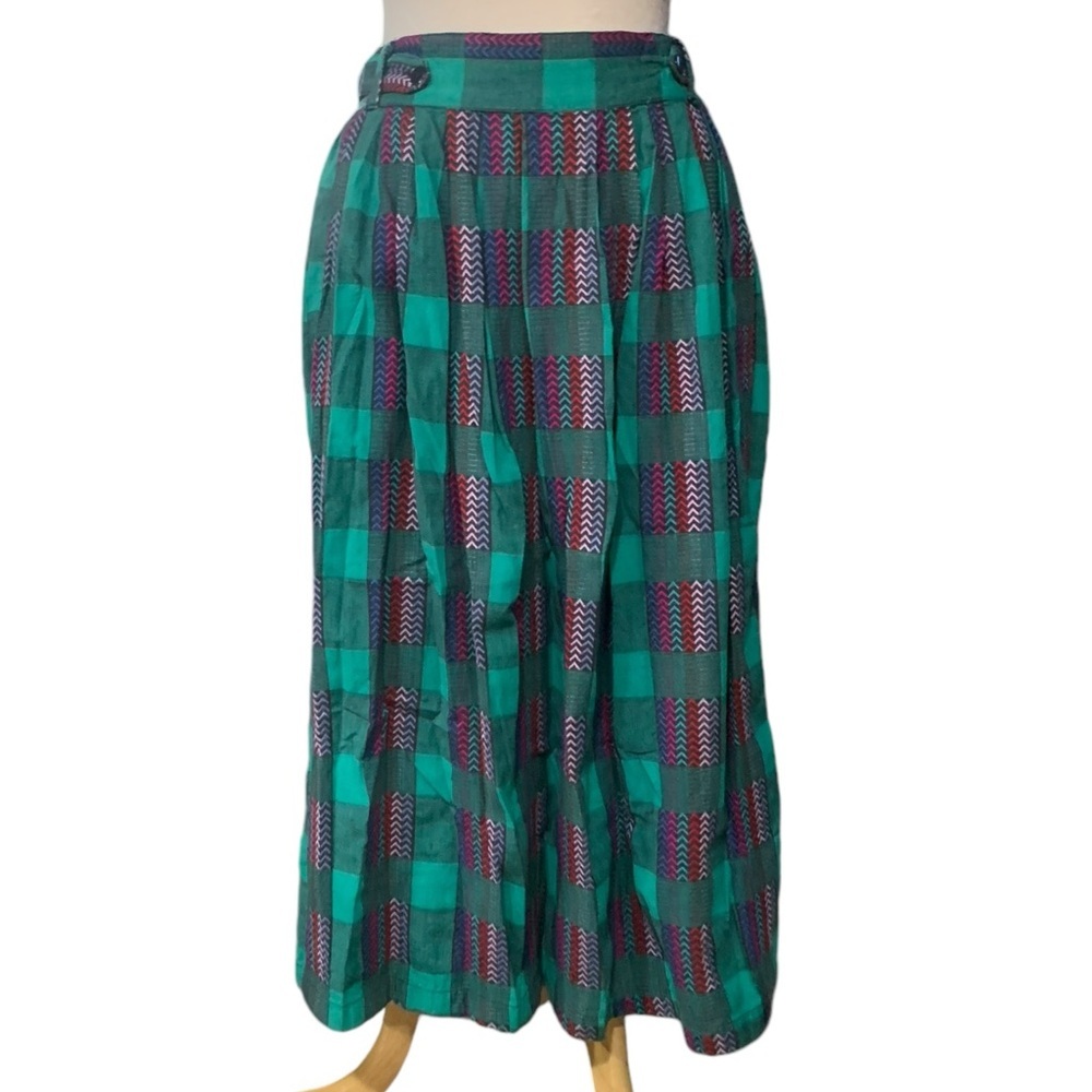 Vintage 90’s multi colored midi skirt with pockets size small